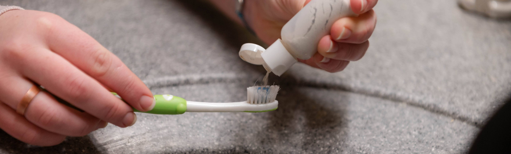 Why Choose a Natural Tooth Powder?